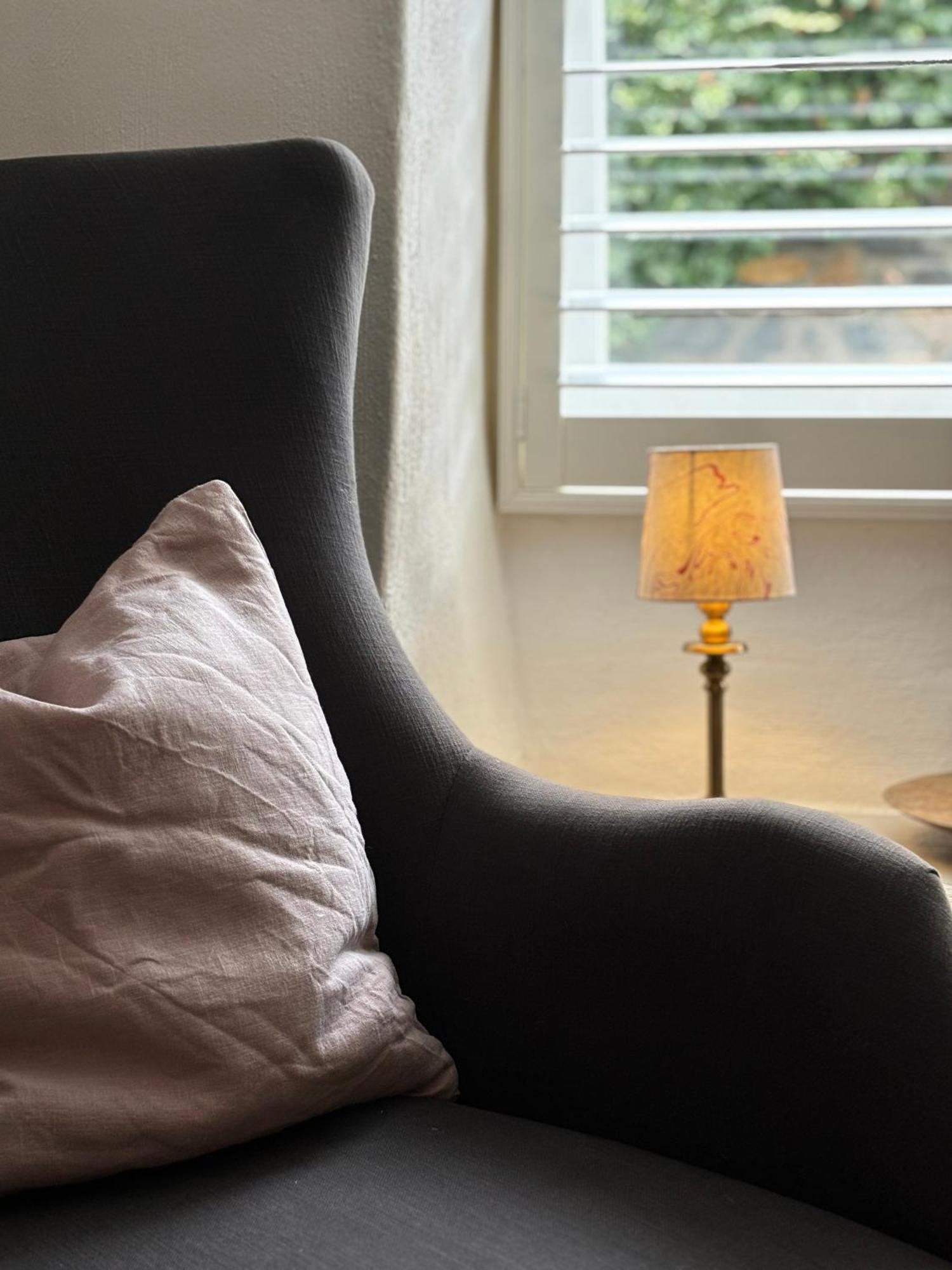The Old Gallery - Charming Coastal Escape For Two 마우스홀 외부 사진
